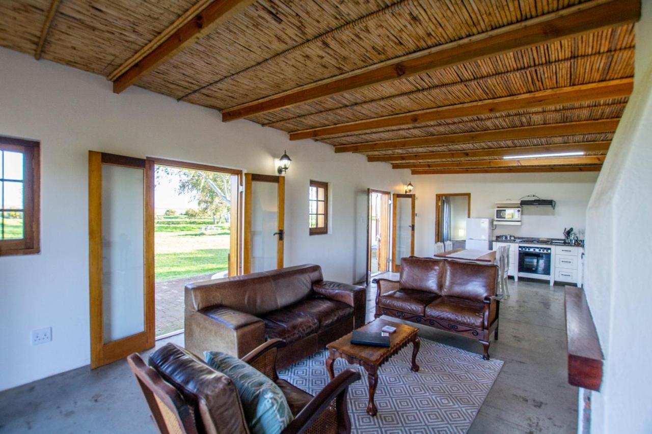 Denneboom Vineyards&Wildlife Lägenhet Paarl Exteriör bild